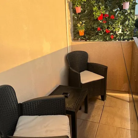 Sea Breeze Apartament *